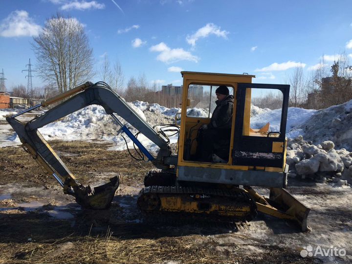 Мини-трактор YANMAR 1602D, 1995