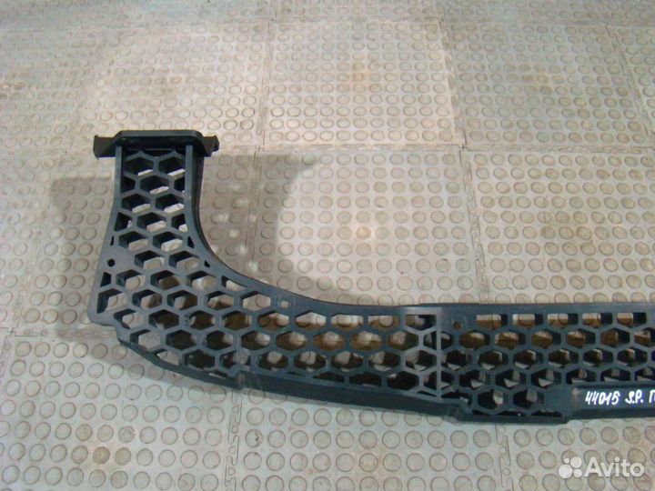 KIA Sportage 3 Усилитель переднего бампера верхний