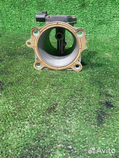 Расходомер воздушный Mazda 626