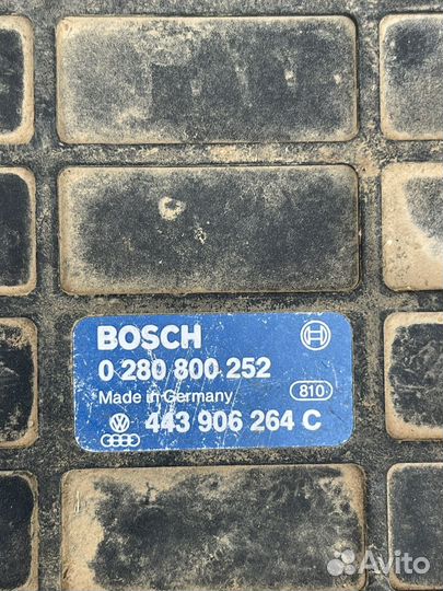 Блок управления двигателем audi 100 c4