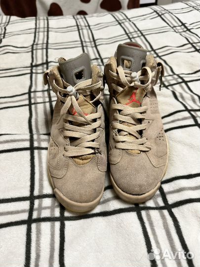 Nike Air Jordan 6 travis scott