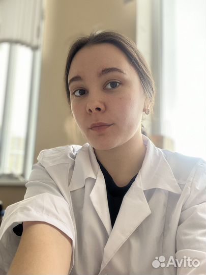 Массажист, медик