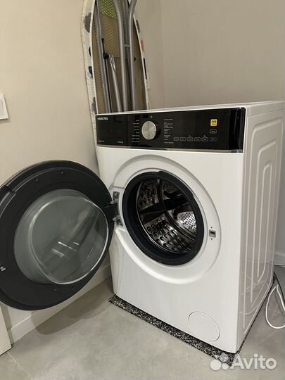 Стиральная машина бу Hiberg