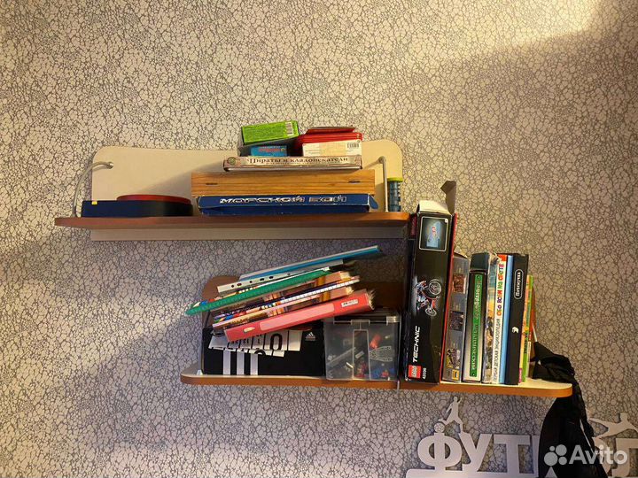 Школьный уголок