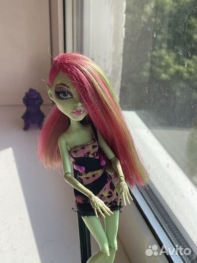 Кукла Монстер Хай Венера Макфлайтрайп