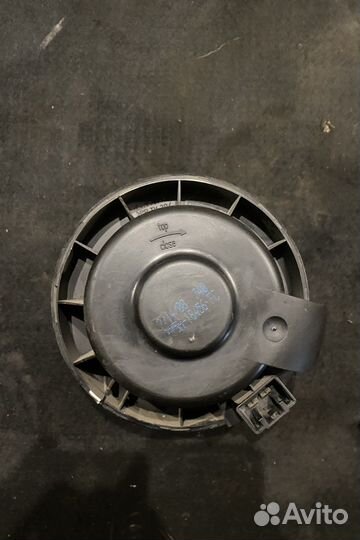 Моторчик печки,отопителя Ford Focus 2