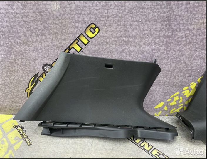 Обшивка полки левая Duster Дастер Terrano