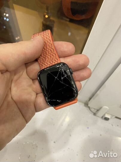 Ремонт Apple Watch (замена дисплея или стекла)