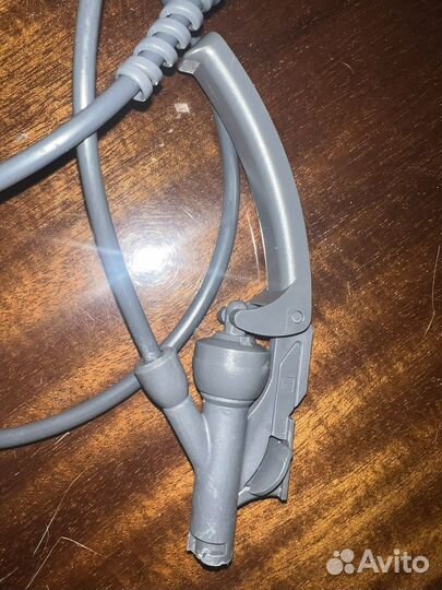 Гашетка в сборе к моющему пылесосу Thomas