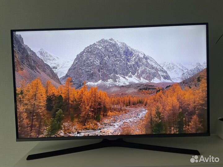 Телевизор samsung