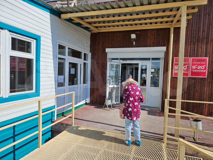 Светофор Площадь 189 кв.м. Первый этаж