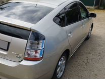 Toyota Prius 1.5 CVT, 2005, 380 000 км, с пробегом, цена 620 000 руб.