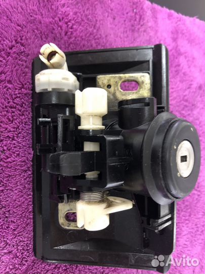 Замок багажника w210 дорест