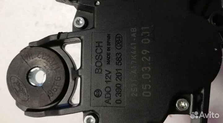 Моторчик заднего дворника, 050329001 Ford Mondeo Mk III При звонке назовите, пожалуйста, этот артику