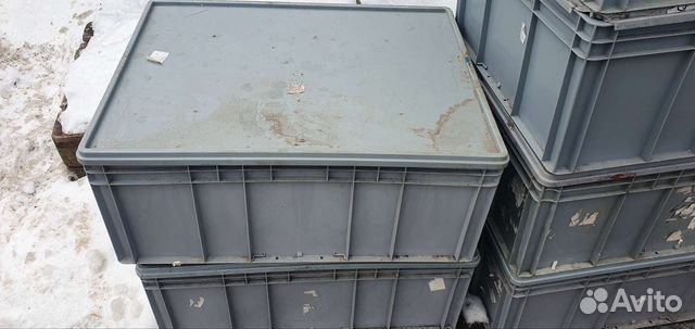 Ящик пластиковый с крышкой