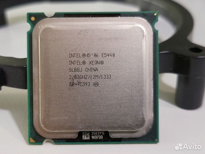 Intel Xeon E5440 2.83GHz/12M/1333