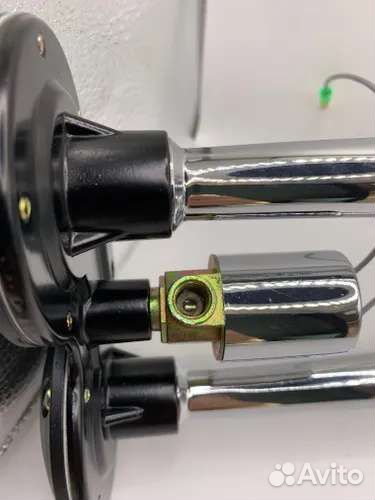 Автомобильный сигнал звуковой пневматический 2х