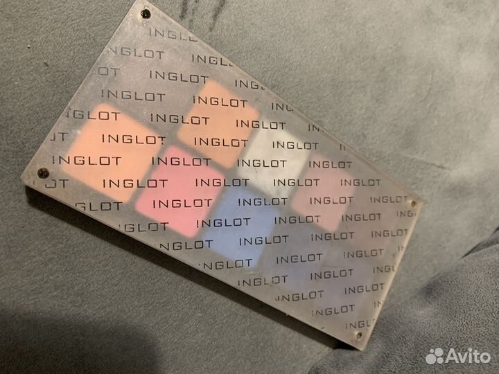 Палетка теней inglot