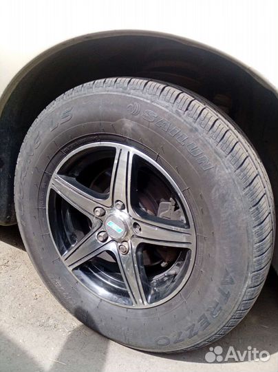 Колеса в сборе r15 летние