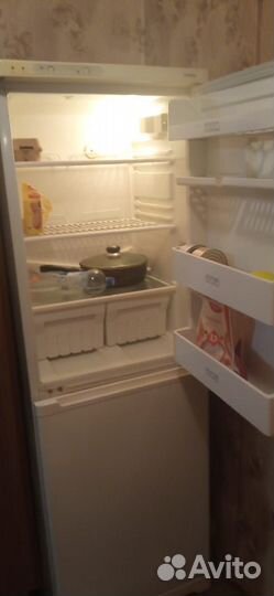 Холодильник бу стинол