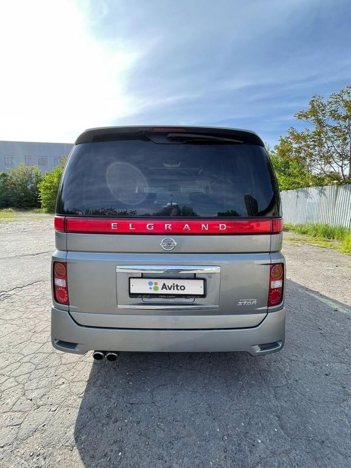 Nissan Elgrand: фото владельца
