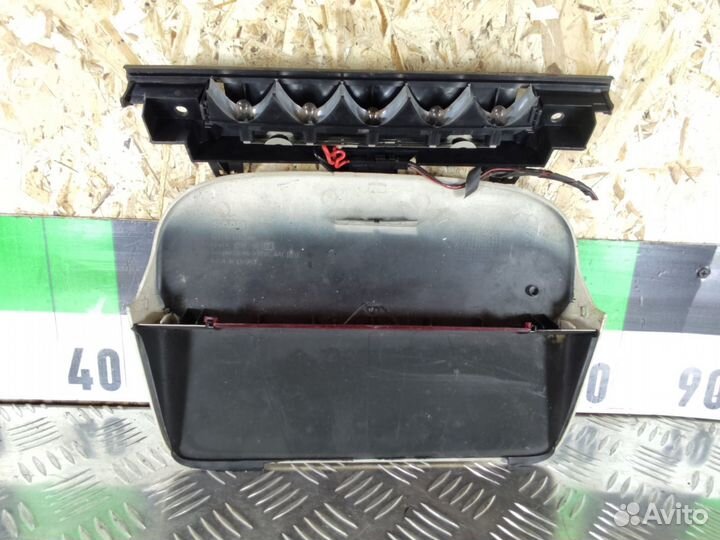 Фонарь задний стоп сигнал Saab Saab 9-5 1998-2002