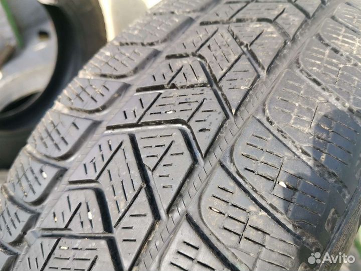 Pirelli Scorpion 215/65 R17