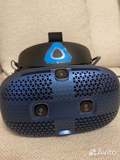 Виар очки с джойстиками