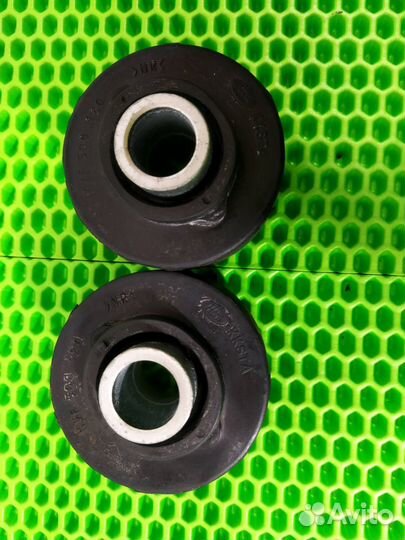 Опора (подушка ) рамы кузова Land Rover Range