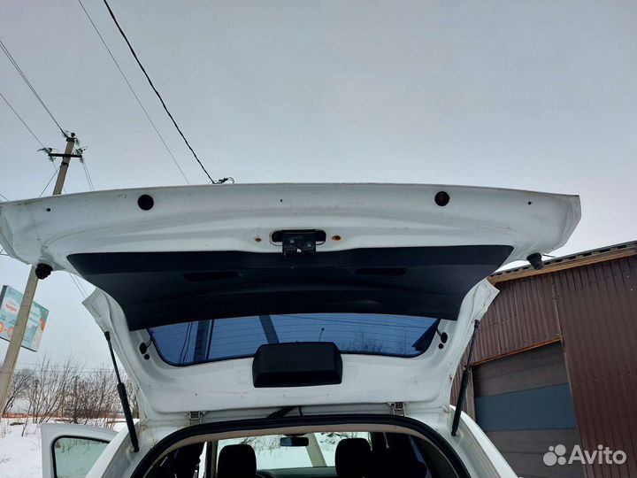 Renault duster 2019-2022- задняя часть кузова