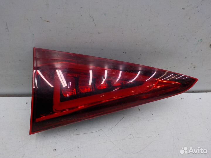 Фонарь задний правый внутренний Mercedes-Benz V167