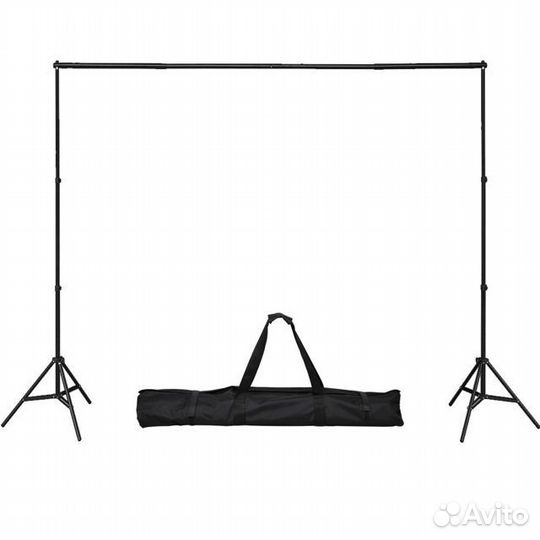 Куча студийного оборудования для фото и видео