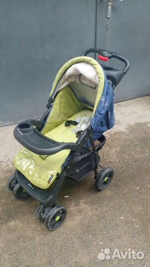 Прогулочная коляска