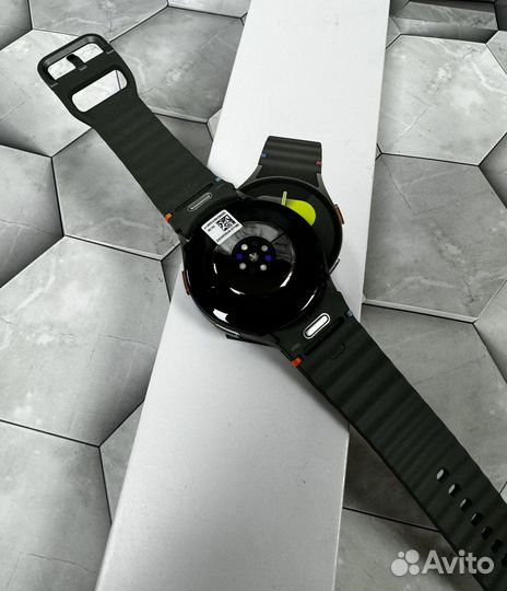 Часы samsung Galaxy Watch 7 44mm