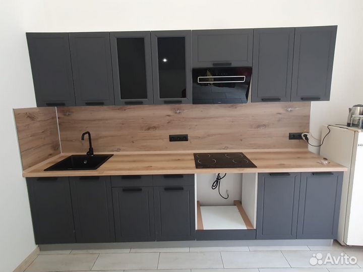 Кухонный гарнитур 1,4х3,0м модульный новый
