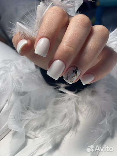 Маникюр, педикюр