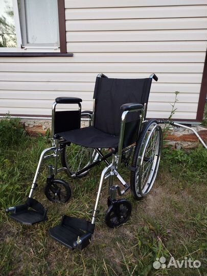 Коляска инвалидная Ortonica Base 300