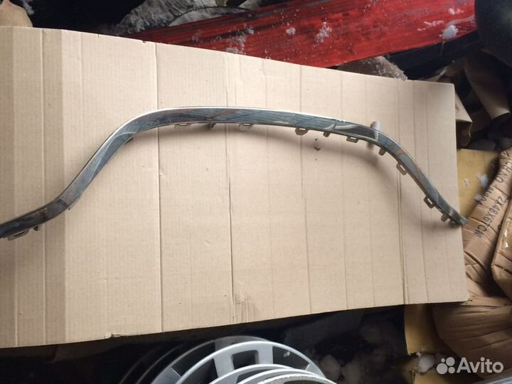 Молдинг решетки радиатора renault arkana