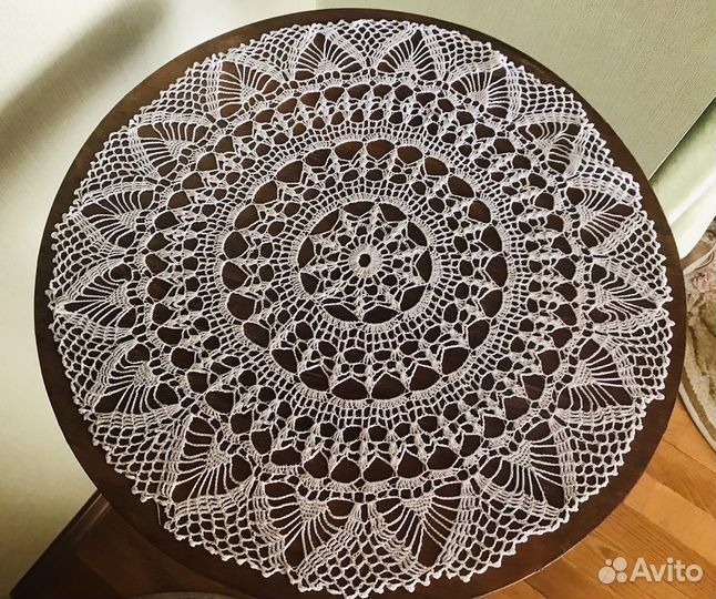 Салфетки 1. из хлопковых ниток, 2. из шелка