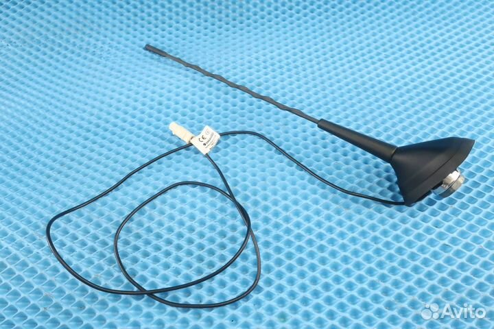 Антенна заводская LADA Xray