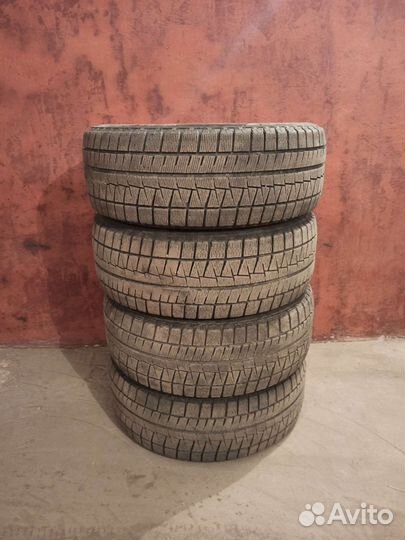 Bridgestone Blizzak Revo GZ 205/55 R16
