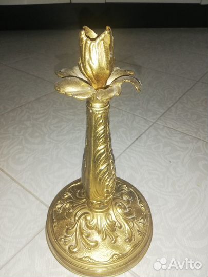 Подсвечник, канделябр однорожковый