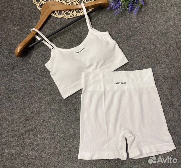 Костюм/нижнее белье для спорта