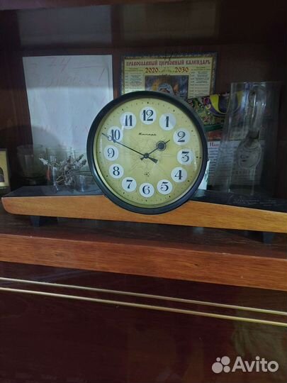 Настольные часы