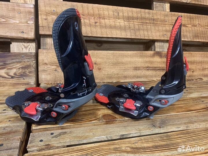 Крепления сноуборда burton step in