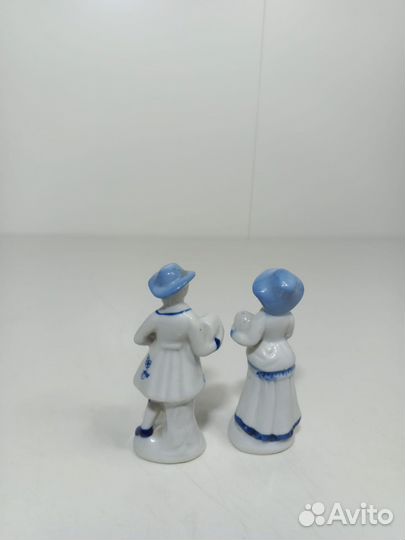 Статуэтка фарфор