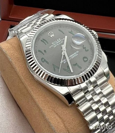 Шикарные мужские часы Rolex с арабскими цифрами