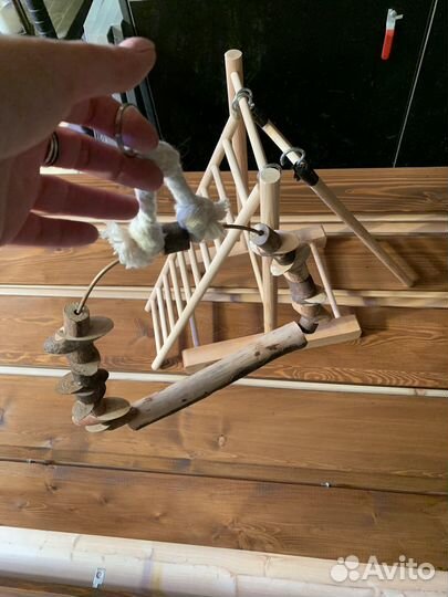 Игрушки для попугая