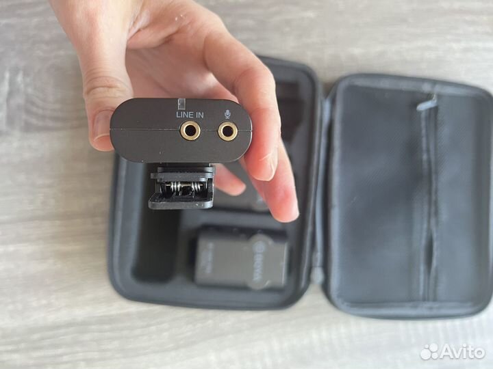 Комплект петличных микрофонов boya BY-WM4 PRO