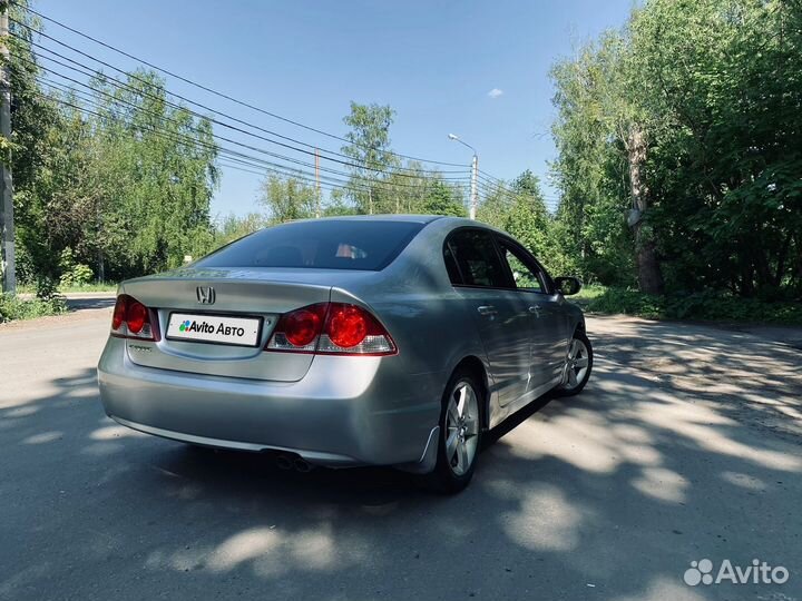 Honda Civic 1.8 AT, 2008, 239 000 км